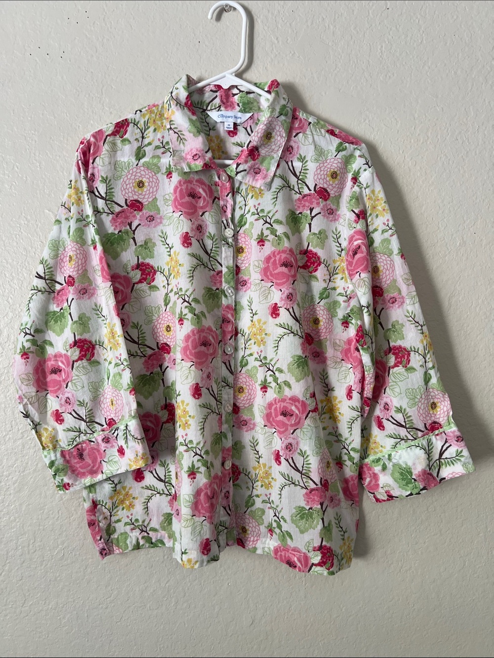 EUC THE COMPANY STORE Floral Cotton Button Up Size M